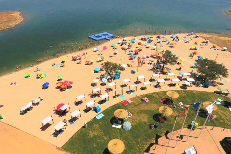 Porta Reguengos - Apartamento Moderno Alentejo Central Регенгуш-ди-Монсараш Экстерьер фото